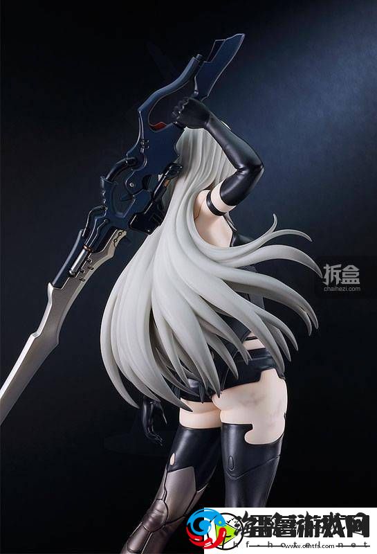 NieR