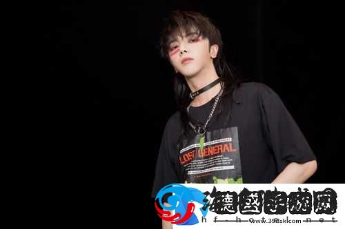华晨宇高清壁纸集萃